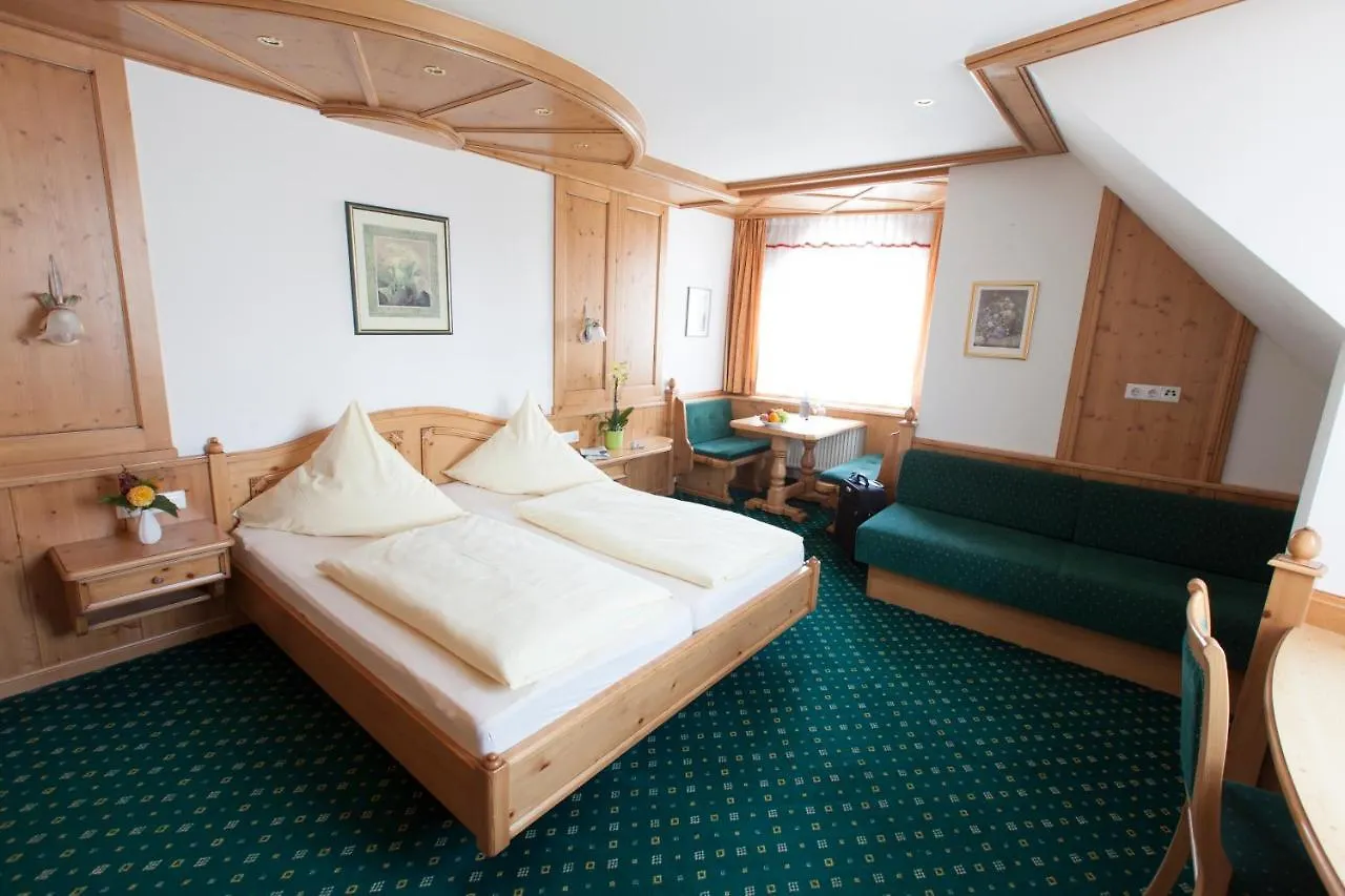 Gasthof Hartl Zum Unterwirt Turkenfeld Hotel