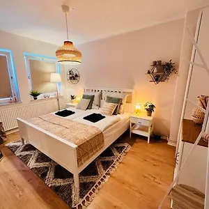 https://schnes-3-zi-apartment-hbf-messe.hotelsinbremen.net